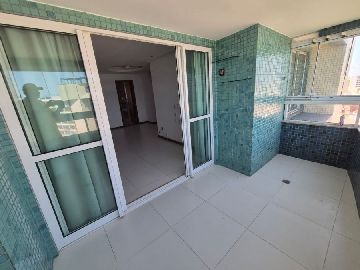 Apartamento Costa Azul 2/4 + Depend�ncia Vista Mar 