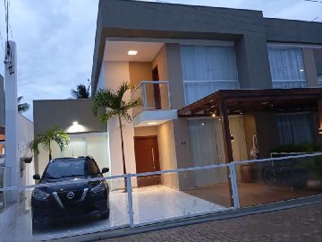 Casa Condom�nio 4/4 e 1 su�te Abrantes 