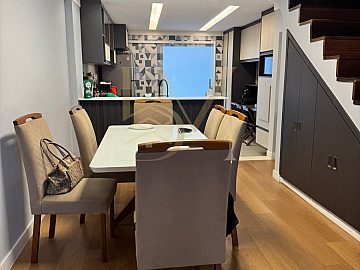 Casa em Condom�nio � Venda